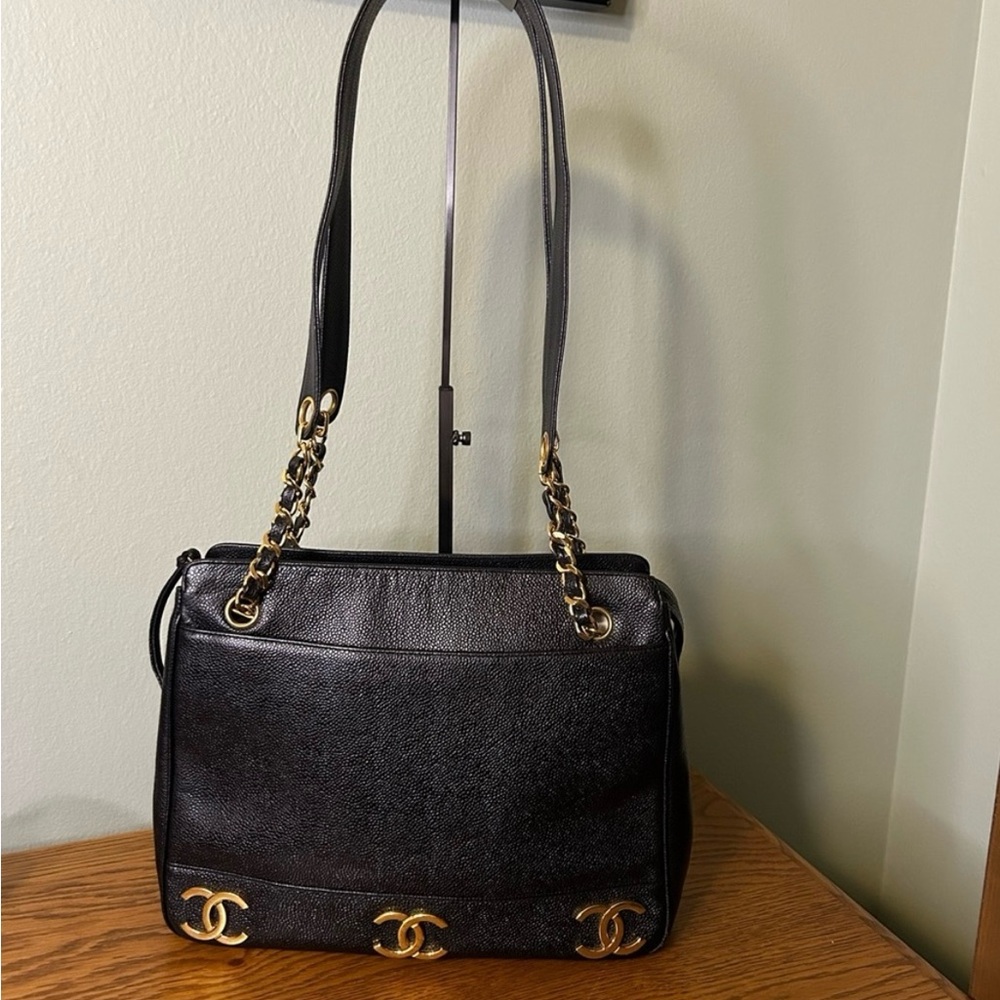 💜Chanel caviar leather shoulder bag🖤Has COA from PoshMark - Picture 9 of 9